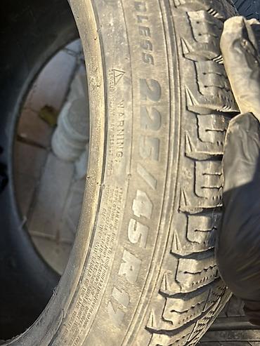 Шины 225 / 45 / R 17, Зима, Б/у, Пара, Легковые, Michelin