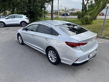 в 210: Hyundai Sonata: 2019 г., 2 л, Автомат, Газ, Седан — 7