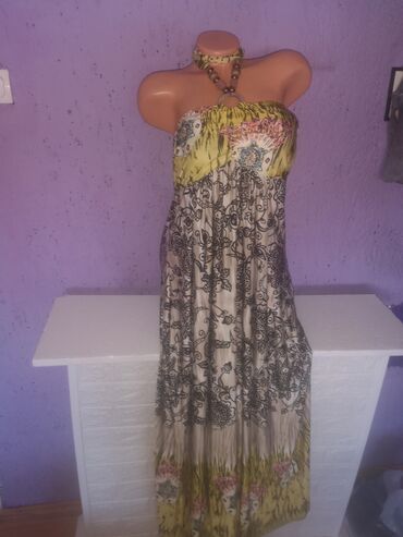 haljine za starije žene: Bоја - Šareno, Drugi stil, Na bretele