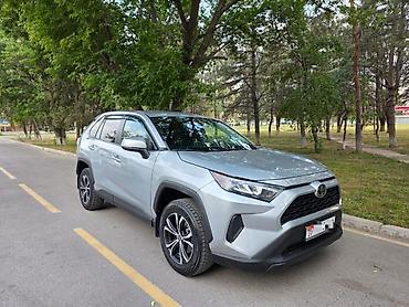 range river: Toyota RAV4: 2022 г., 2.5 л, Автомат, Бензин, Кроссовер — 2