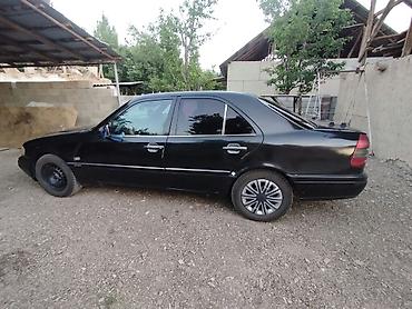 Продажа авто: Mercedes-Benz C-Class: 1993 г., 1.8 л, Механика, Бензин, Седан — 5