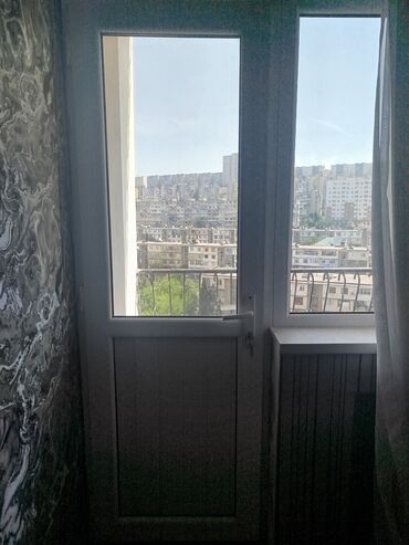 plintus satışı: Plastik qapı