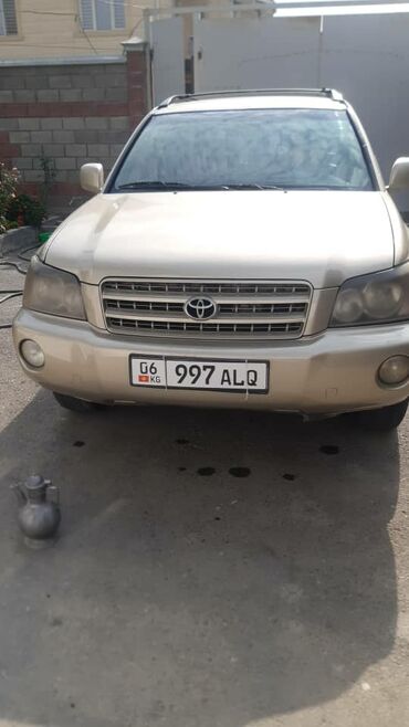 эстима 3: Toyota Highlander: 2001 г., 3 л, Автомат, Газ