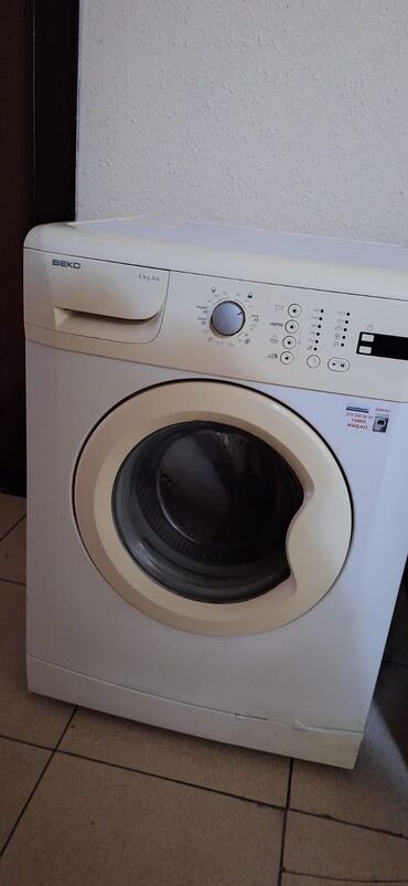 Paltaryuyan maşınlar: Paltaryuyan maşın Beko, 6 kq, İşlənmiş, Avtomat, Qurutmasız, Kredit yoxdur, Ünvandan götürmə