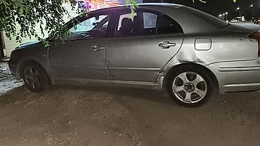 e53 фары: Toyota Avensis: 2004 г., 2 л, Типтроник, Бензин, Седан — 2