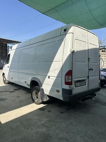 Жеңил жүк ташуучу унаа, Mercedes-Benz, Стандарт, 2 т, Колдонулган — 2