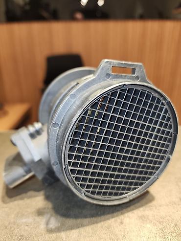 Автозапчасти: Model/Part No: 0 280 217 515 İstehsalçı: BOSCH Mənşə: Made in — 6