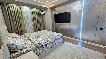 элитные кв: 2 комнаты, 61 м², Пишпек Элитка, 5 этаж, Дизайнерский ремонт — 1