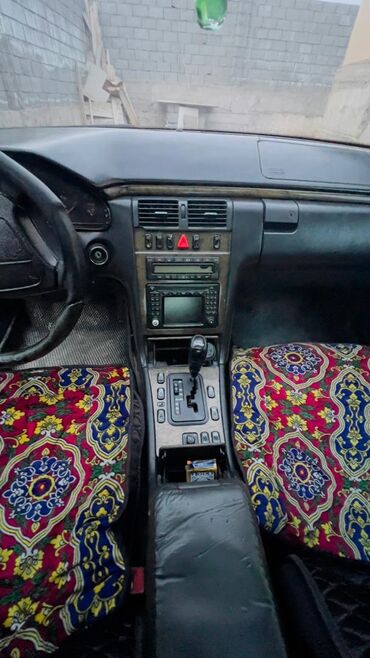 Mercedes-Benz: Mercedes-Benz E-Class: 1998 г., 4.2 л, Автомат, Бензин, Седан — 5