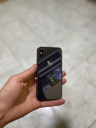 Apple iPhone: IPhone X, Б/у, 64 ГБ, Black Titanium, Чехол