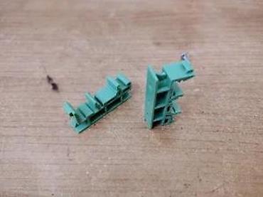 gobleni katalog: MONTAŽNI PRIKLJUČAK ZA PCB NA DIN C35 PAR | Ovaj modul je namenjen — 6
