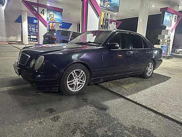 Mercedes-Benz E-Class: 1999 г., 2 л, Автомат, Бензин, Седан