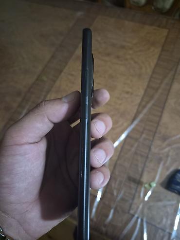 Xiaomi: Redmi smartfon - Model: Redmi (arka hissədə “Model — 5