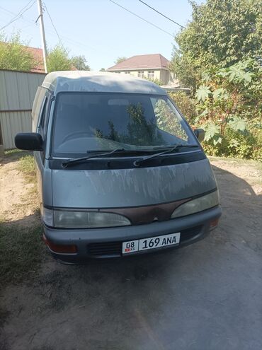 чехол для смартфона: Toyota Town Ace: 1994 г., 2.2 л, Автомат, Дизель, Минивэн