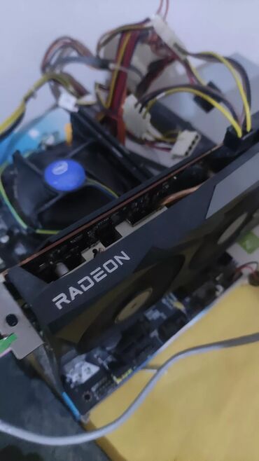 Masaüstü kompüterlər və iş stansiyaları: AMD RX 6500 i7 4790 ram 16 HDD 500 problemi yoxdur ağır oyunları