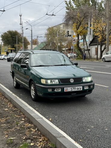 фольксваген пассат сидан: Volkswagen Passat: 1994 г., 1.8 л, Механика, Бензин, Универсал