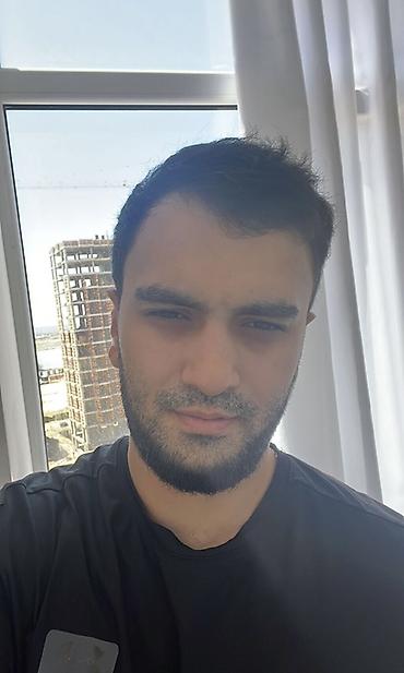 gencede xeste baxicisi: Peşəkar sürücü / sürücü. - Avtomobilin təhlükəsiz və səliqəli idarə — 2