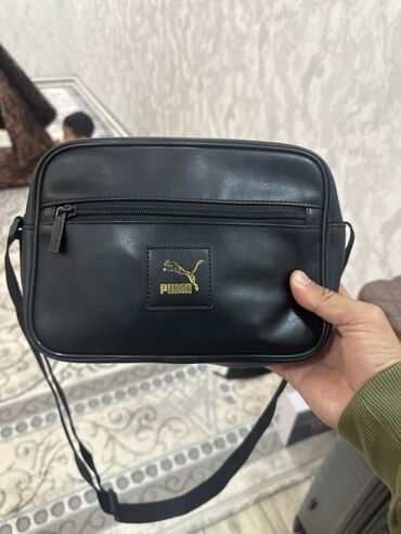 сумка для скрытого ношения документов: Сумка через плечо Puma, компактная и удобная для повседневного