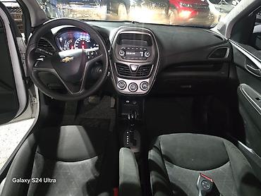 шевро: Chevrolet Spark: 2020 г., 1 л, Автомат, Бензин, Хэтчбэк — 4