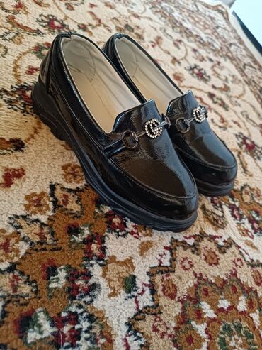 обувь jordan: Туфли 35, цвет - Черный