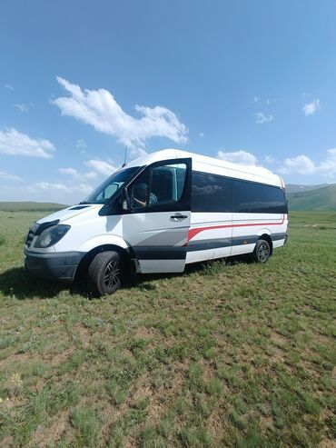 состояние новой машины: Mercedes-Benz Спринтер: 2010 г., 2.7 л, Автомат, Дизель, Бус