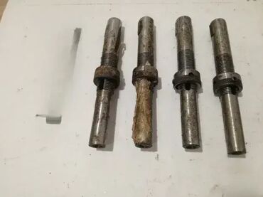 Ostali alati i mašine: Redukcije sa cilindricnog na unutrasnji morze konus MK🔧 Sa jedne — 3