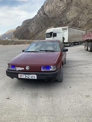 mini ev: Volkswagen Passat: 1990 г., 1.8 л, Механика, Бензин, Седан — 2