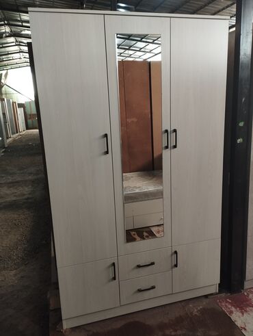 Шкафы для одежды: Шкаф для одежды, Новый, Прямой, ЛДСП — 3