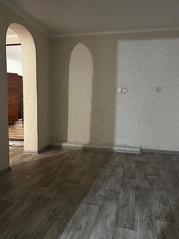 Продажа барачных домов: 🔥 Срочно продаётся дом барачного типа (район Мадина 2) 🏡 Площадь — 6