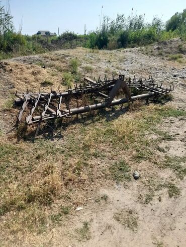 трактор мтз 80 запчасти: Kənd təsərrüfatında torpağı hazırlamaq üçün nəzərdə tutulmuş dişli