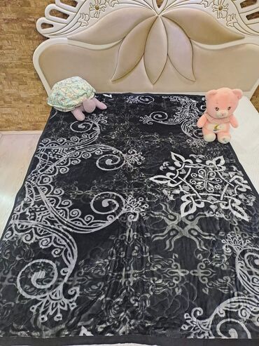 Ćebad i pokrivači: Veličina - Singl — 19