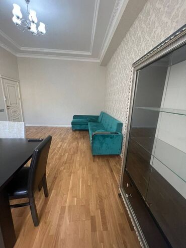 Uzunmüddətli kirayə mənzillər: Sumqayıt,Bulvar ərazisində,10 mərtəbəli binanın,9-cu mərtəbəsində,2 — 3