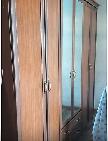 Geniş funksionallı 4 qapılı şkaf - Material: ağac teksturalı laminat