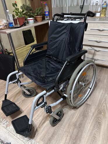 магазин инвалидных колясок: Продаётся инвалидная коляска Состояние отличное Фирма Ortonica !