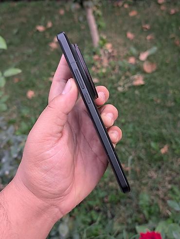Мобильные телефоны: Xiaomi, 15 Ultra, Б/у, 256 ГБ, цвет - Черный, 2 SIM — 4