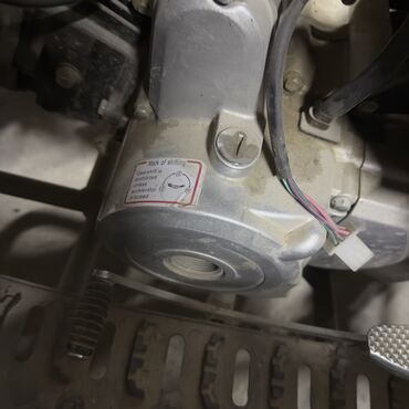 Квадроциклы: Квадроцикл Бензин, 110 куб. см, Взрослый — 8