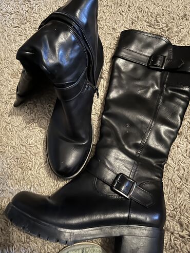 new yorker stikle: High boots, Desigual, 38