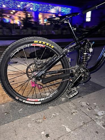 velosiped enduro: Üstünde qabaö tormuz olaraq sram db 8 4 piston verilir — 7