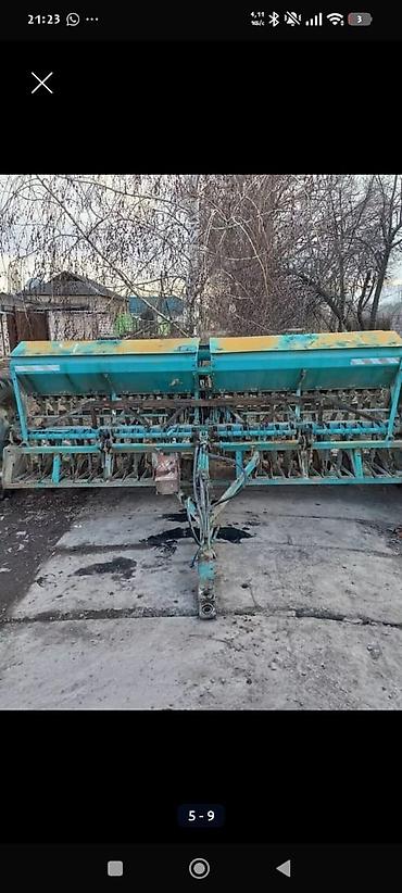 мотоблок матор: Трактор МТЗ-80 с комплектом навесного Описание: - Колесный трактор — 4