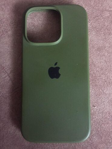 Чехлы: Məhsul: iPhone üçün silikon qoruyucu keyslər və metal qolbaq 1) Yaşıl