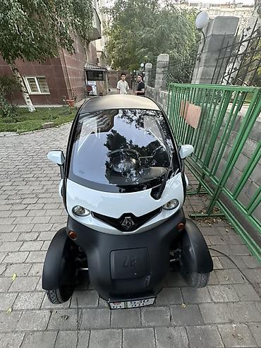 byd e1: Renault Twizy: 2019 г., Автомат, Электромобиль, Купе — 2