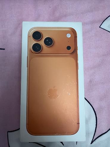 18 pro max 256: IPhone 17 Pro Max, Б/у, 256 ГБ, Оранжевый, Зарядное устройство, Чехол, 96 % — 3