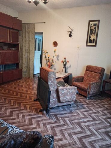 дома в районе аламединского рынка: Дом, 75 м², 3 комнаты, Косметический ремонт