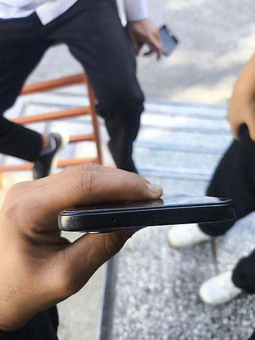 xperia 1: Смартфон REDMI 15 с безрамочным экраном и вырезом под фронтальную — 3