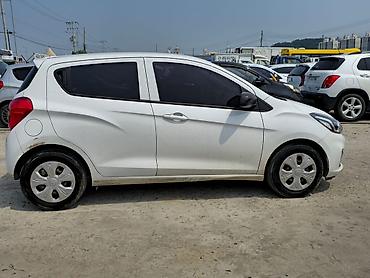 wuling starlight 730: Chevrolet Spark: 2020 г., 1 л, Автомат, Бензин, Хэтчбэк — 2