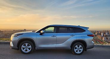 Toyota: Toyota Highlander: 2020 г., 3.5 л, Автомат, Бензин, Кроссовер — 3