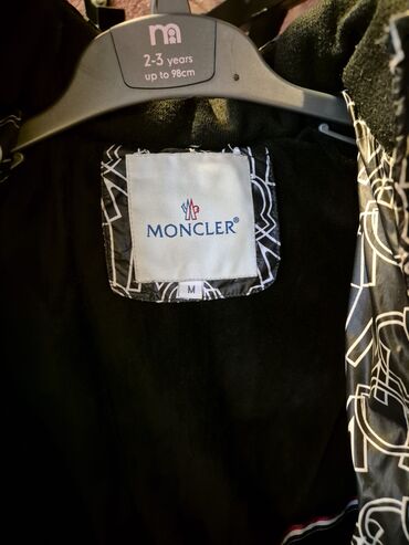 Вилки: Uşaq qış gödəkçəsi – Moncler - Ölçü: askıda “2-3 years, up to 98 cm”