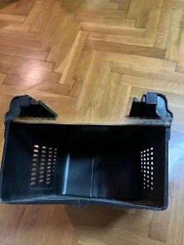 Kosilice i trimeri: Plastična korpa/posuda za sakupljanje trave za kosilicu - Materijal — 9