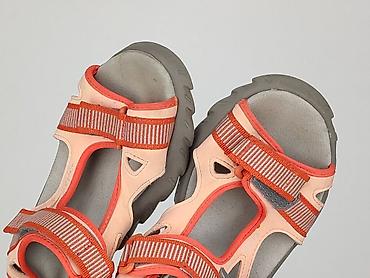 buty crocs ccc: Sandałki Decathlon, 35, Używany — 5