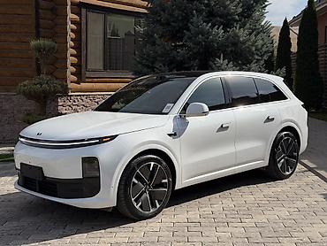 launch pro elite: Lixiang L6: 2025 г., 1.5 л, Автомат, Электромобиль, Кроссовер — 2